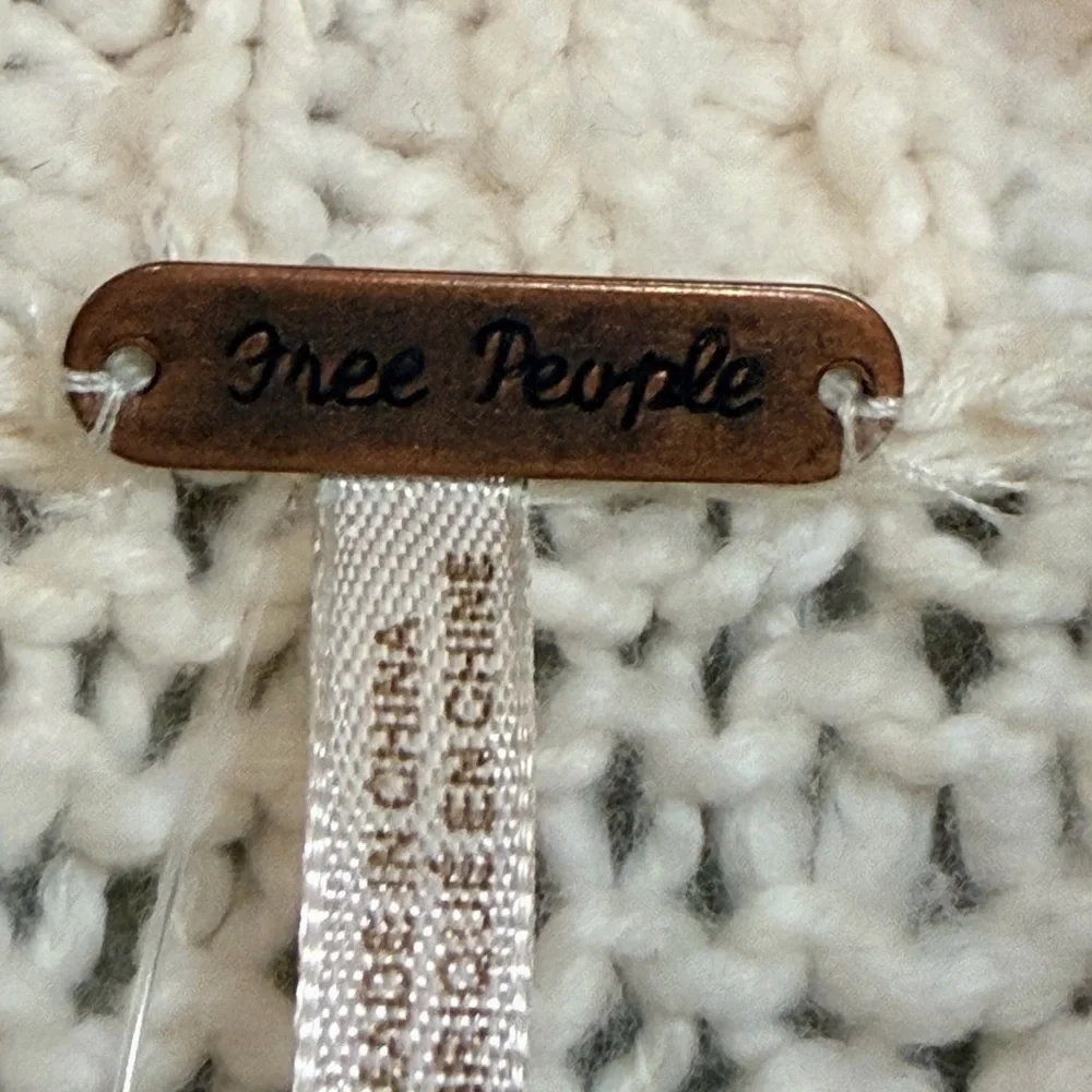Free People Cream Chunky Cable Knit Cowl Neck Sweater Oversized